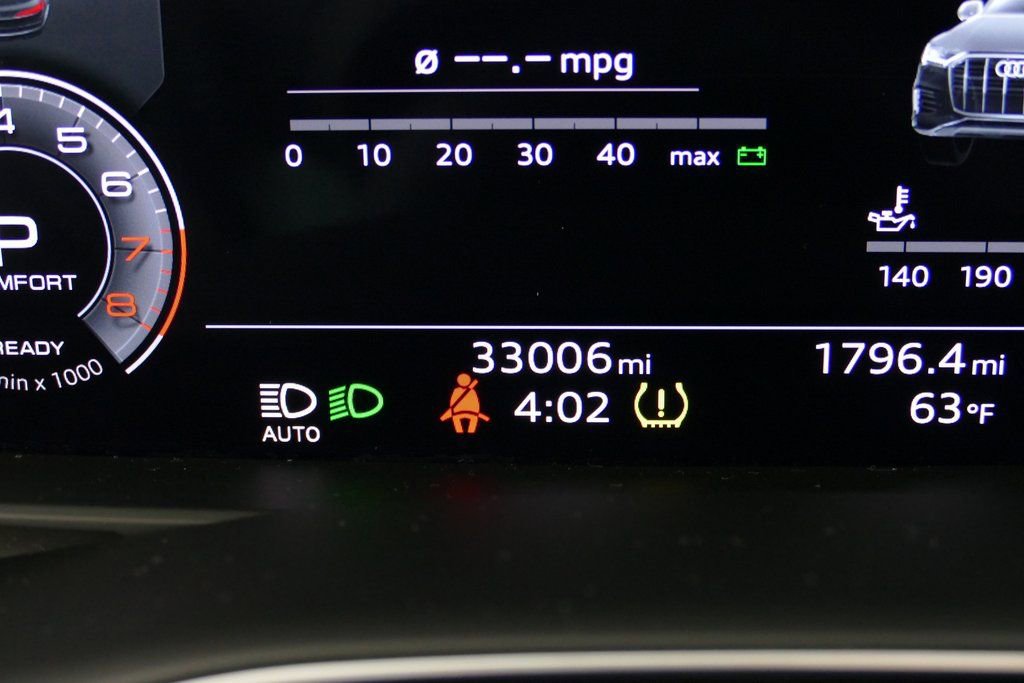 Used 2023 Audi Q7 2.0T Premium w/ Convenience Package image 16