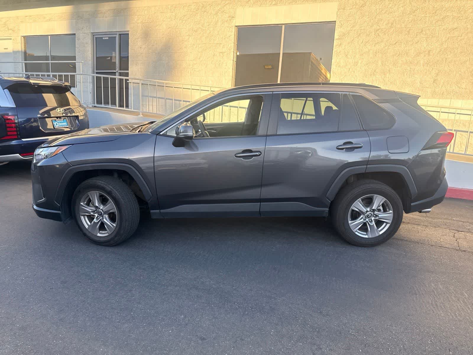Used 2025 Toyota RAV4 XLE FWD image 8