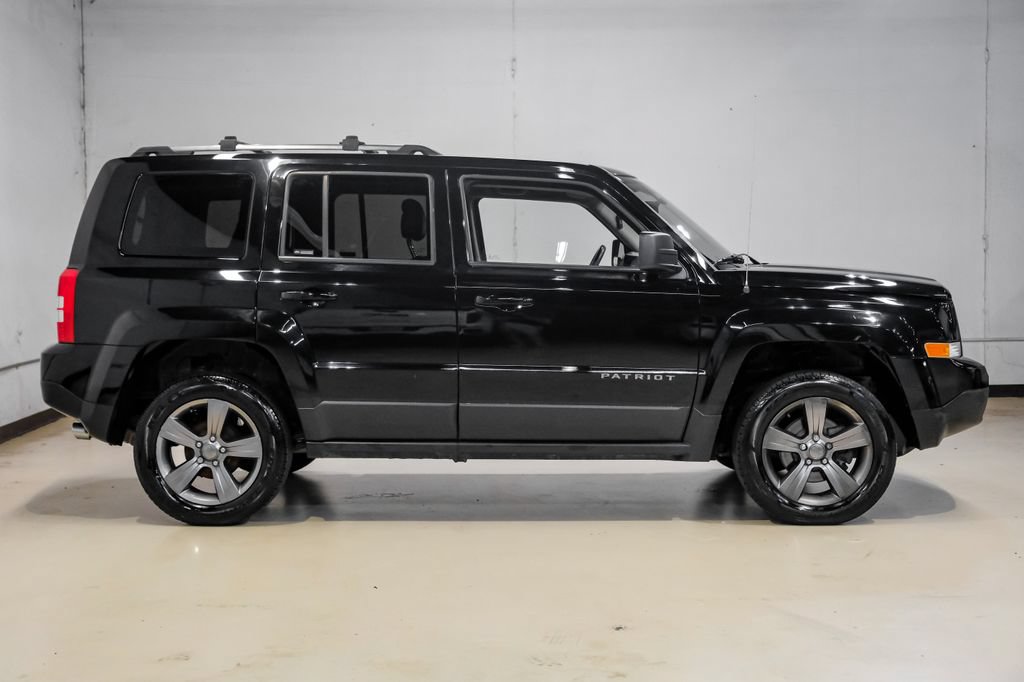 Used 2017 Jeep Patriot Sport w/ Power Value Group FWD image 9
