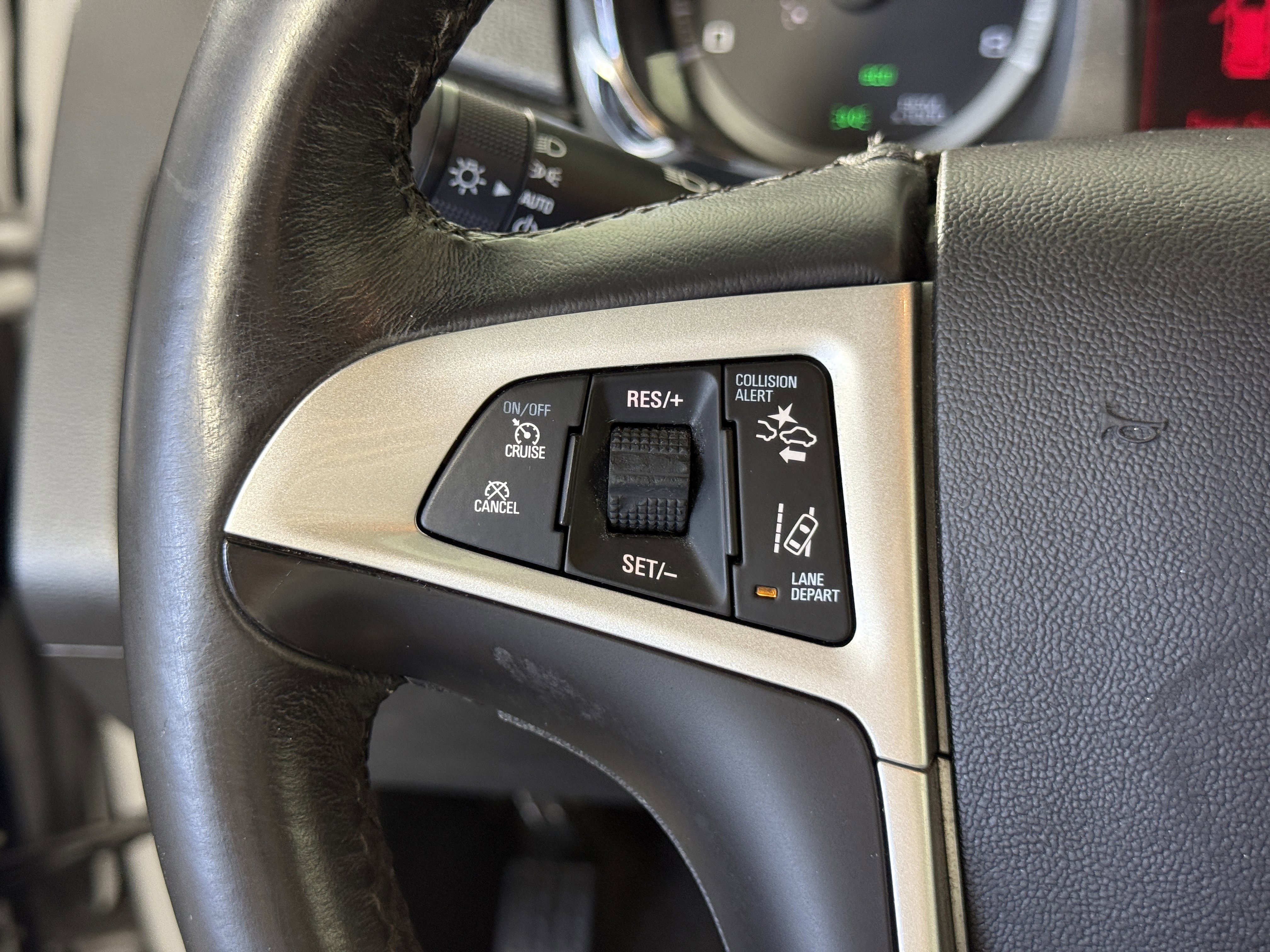 Used 2017 GMC Terrain SLE w/ Technology Package image 21