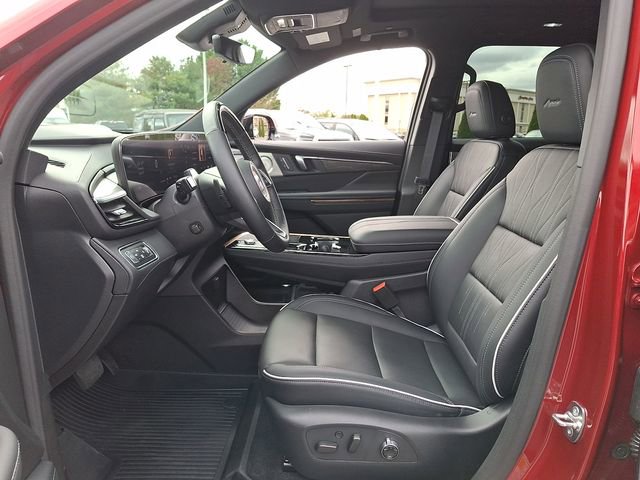 Used 2026 Buick Enclave Avenir w/ Super Cruise Package image 15