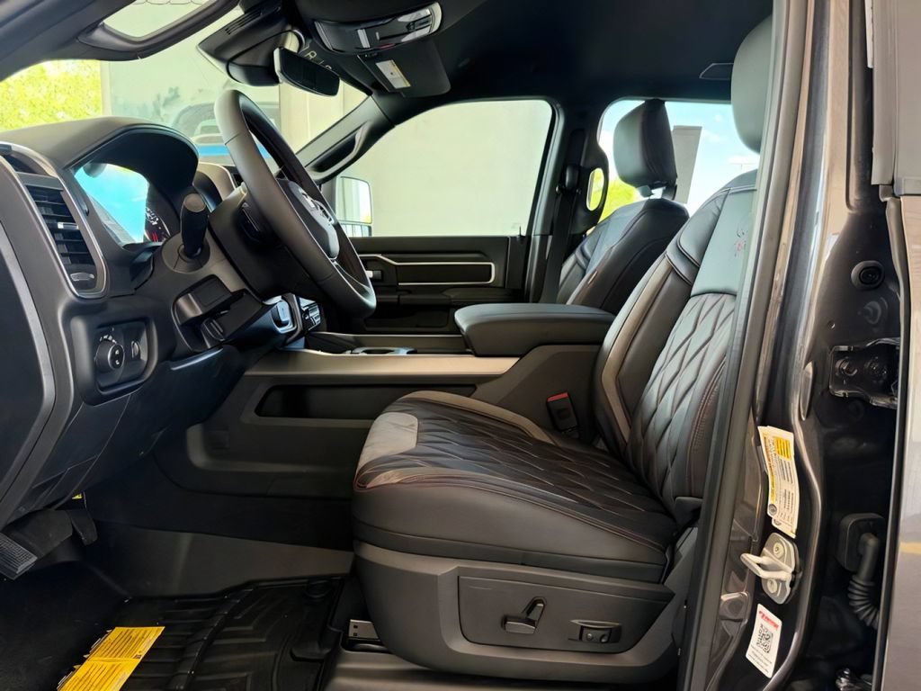 New 2026 RAM 2500 Big Horn AWD/4WD image 14