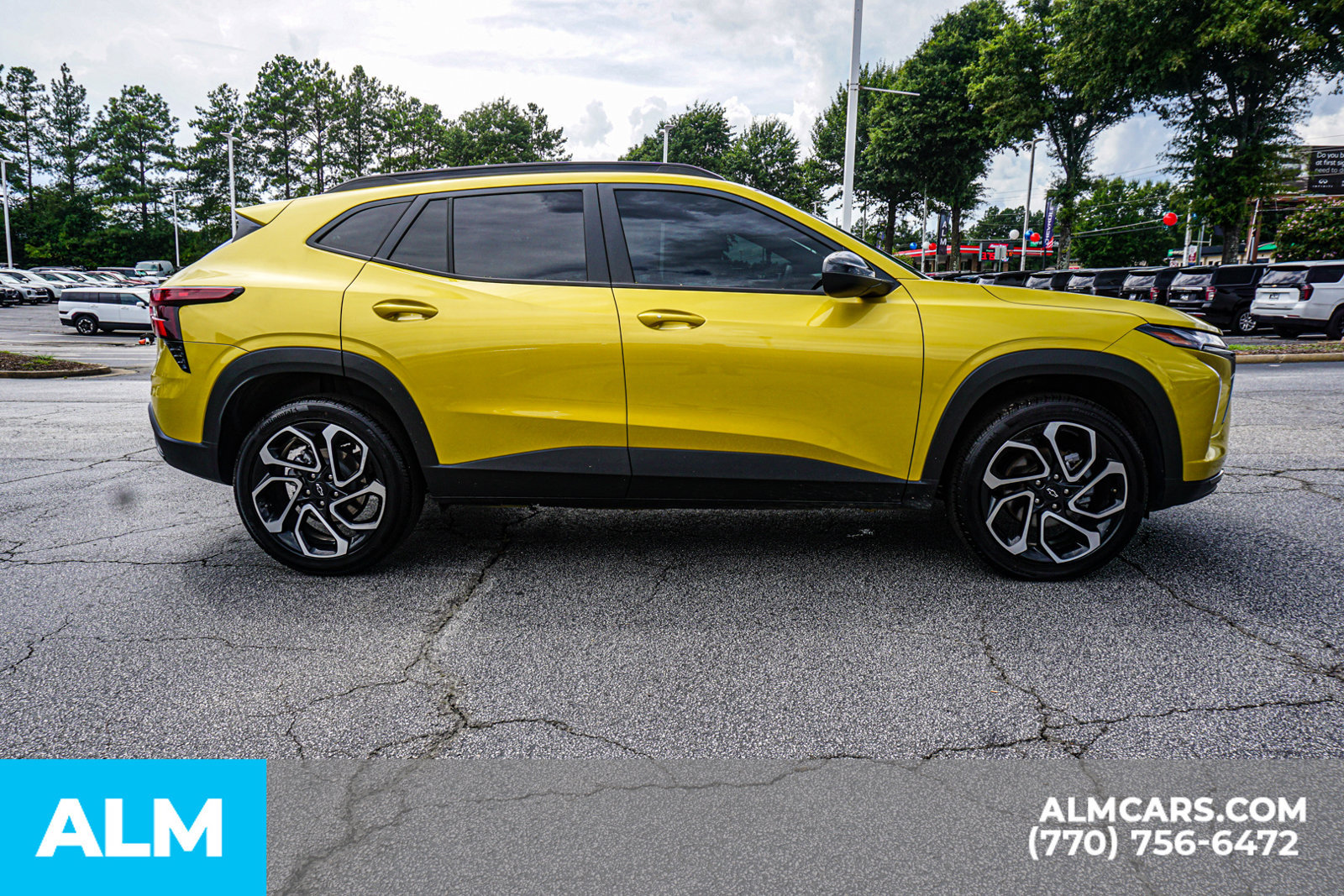 Used 2025 Chevrolet Trax RS w/ Driver Confidence Package FWD image 10