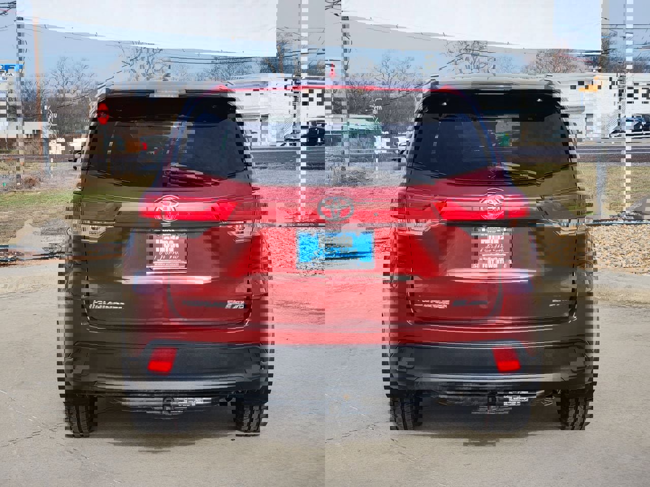 Used 2017 Toyota Highlander SE image 6