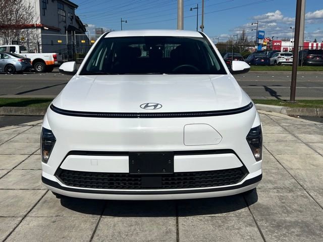 Certified 2025 Hyundai Kona SE image 6