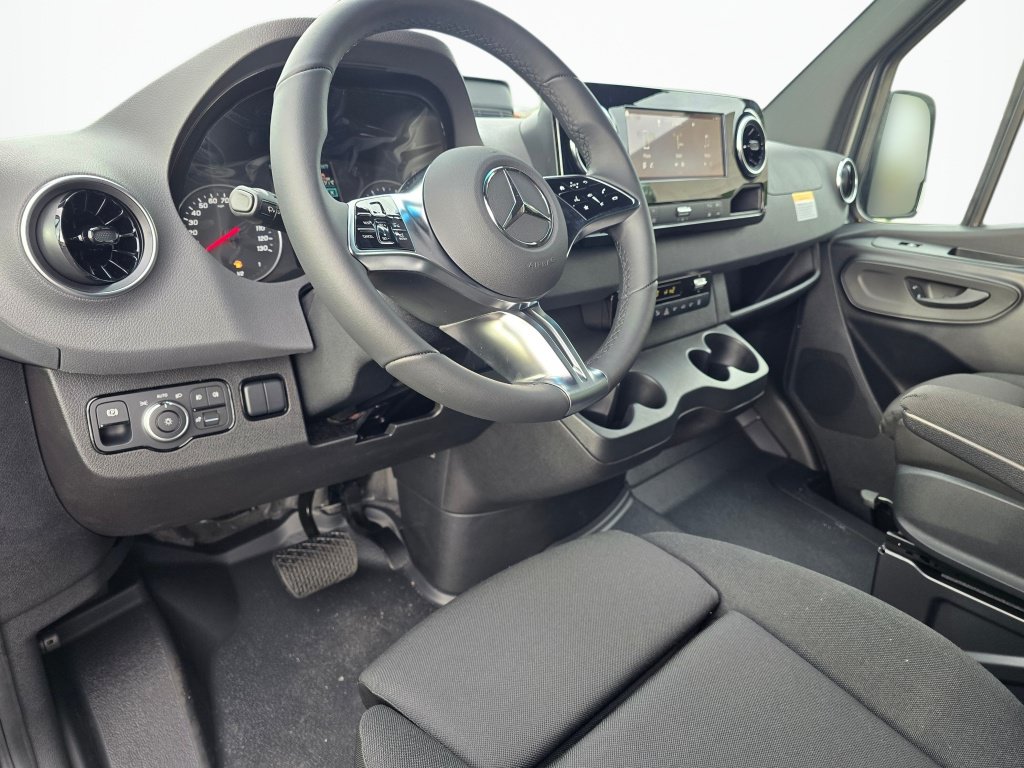 New 2026 Mercedes-Benz Sprinter 2500 image 11