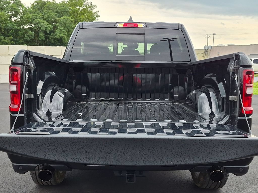 Used 2025 RAM 1500 Big Horn AWD/4WD image 24
