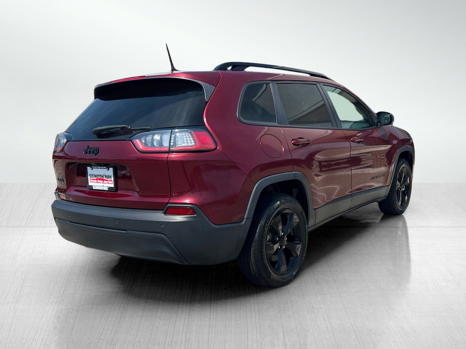 Used 2021 Jeep Cherokee Latitude Plus image 8