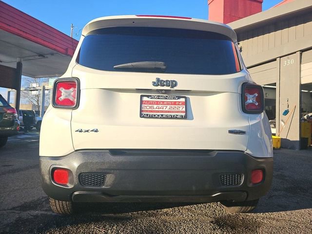 Used 2015 Jeep Renegade Latitude w/ Popular Equipment Group AWD/4WD image 24