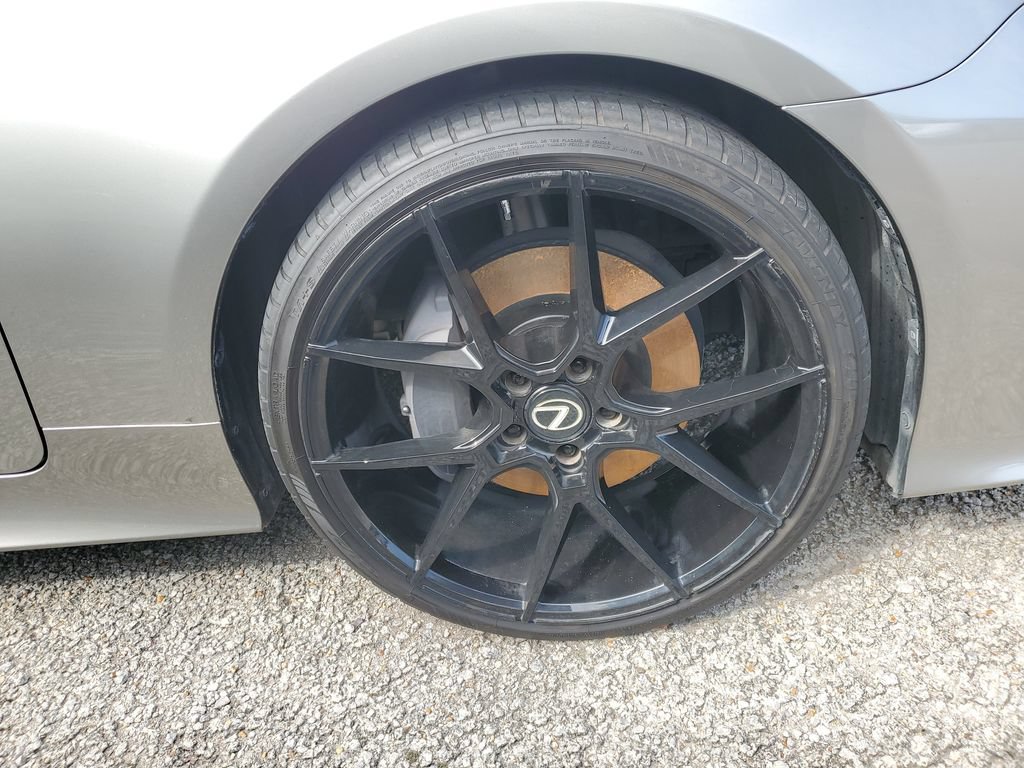 Used 2016 Lexus RC 350 w/ Luxury Package RWD image 3