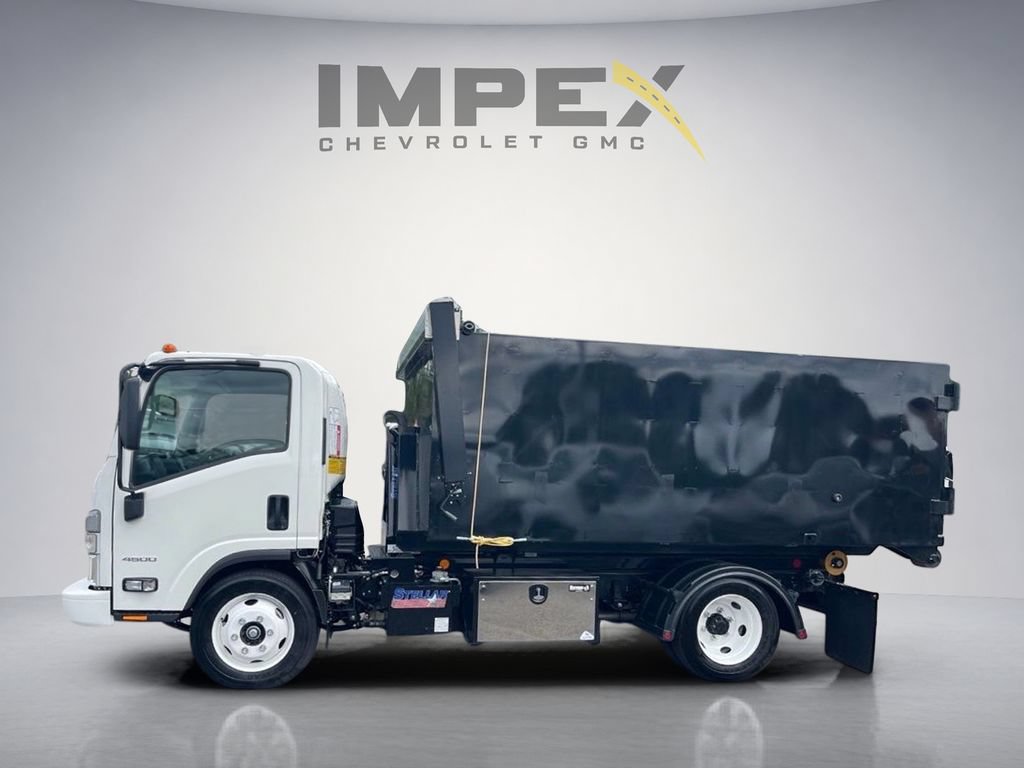 Used 2024 Chevrolet Low Cab Forward RWD image 4