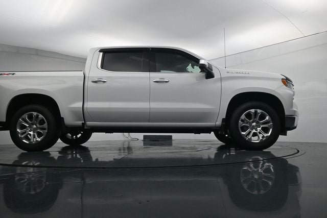 Used 2024 Chevrolet Silverado 1500 LTZ w/ LTZ Convenience Package II AWD/4WD image 38