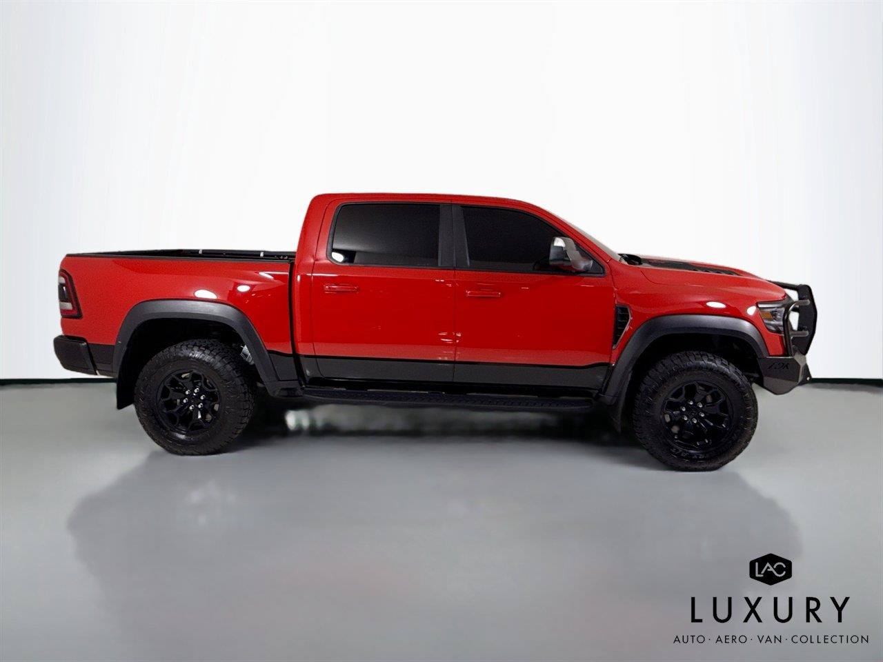 Used 2022 RAM 1500 TRX w/ TRX Level 1 Equipment Group AWD/4WD image 4