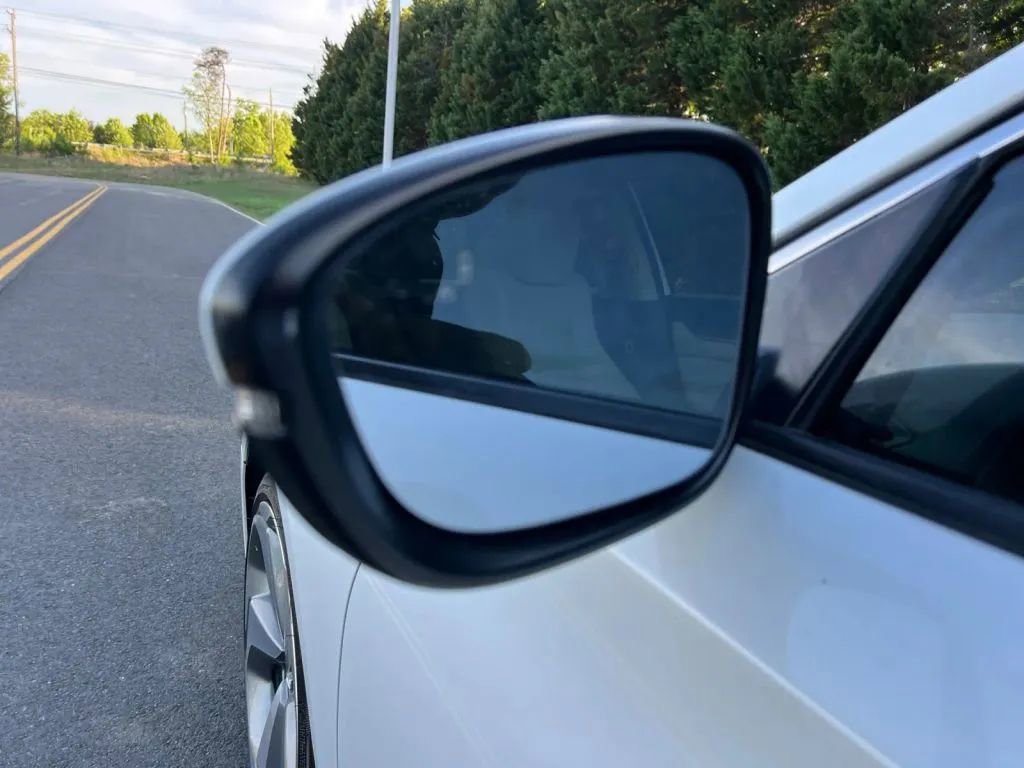 Used 2019 Honda Accord Touring image 28