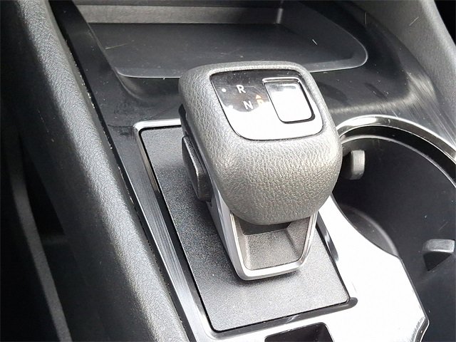 Used 2023 Nissan Rogue SV image 13