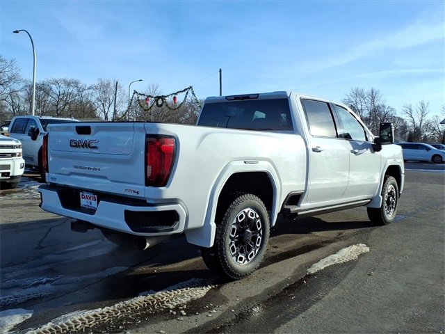 Used 2022 GMC Sierra 3500 AT4 w/ Gooseneck/5TH Wheel Package image 3
