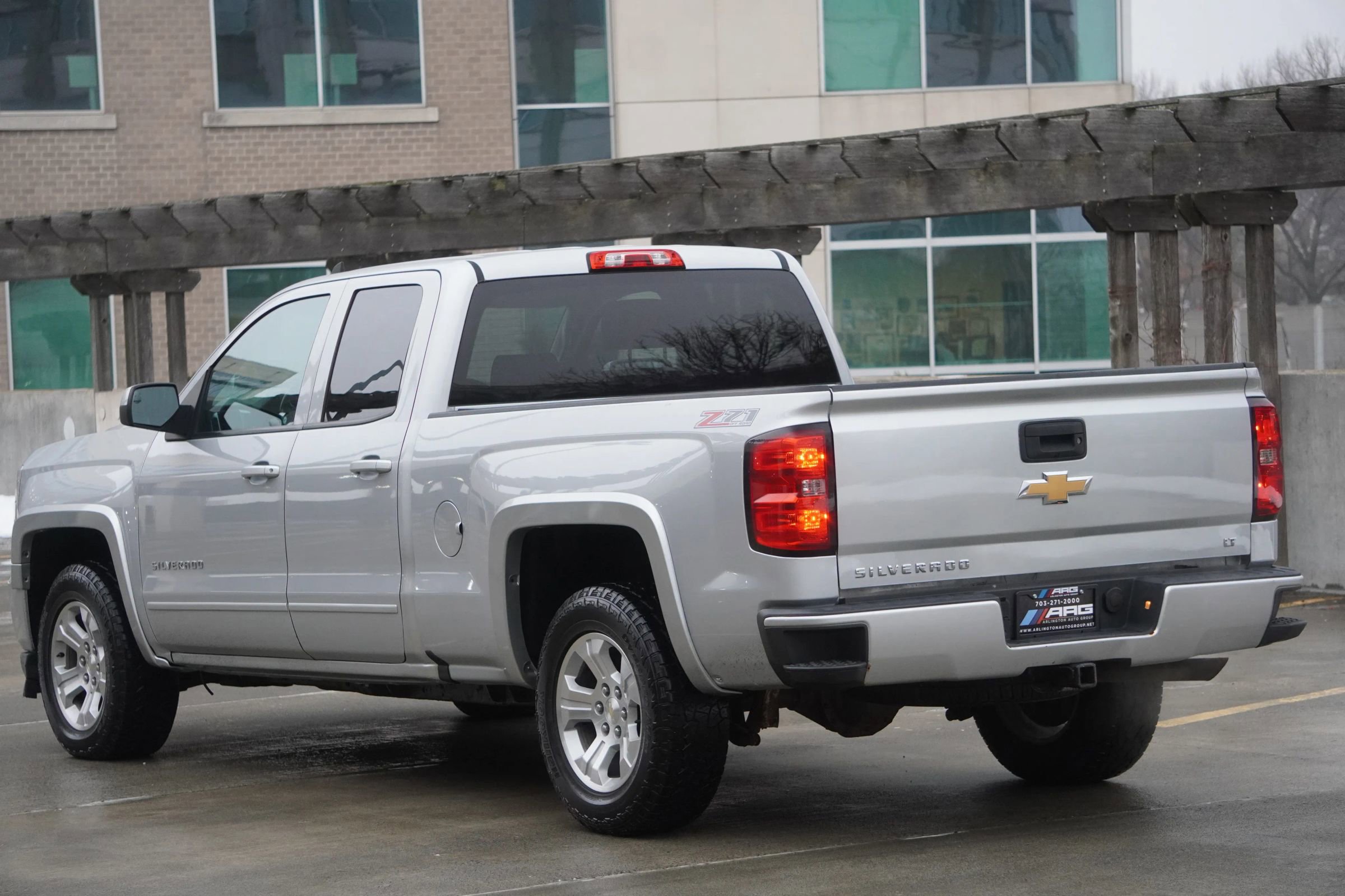 Used 2016 Chevrolet Silverado 1500 LT w/ All Star Edition AWD/4WD image 4