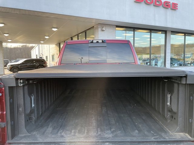 Used 2022 Dodge Charger SRT Hellcat w/ Harman/Kardon Audio Group image 39