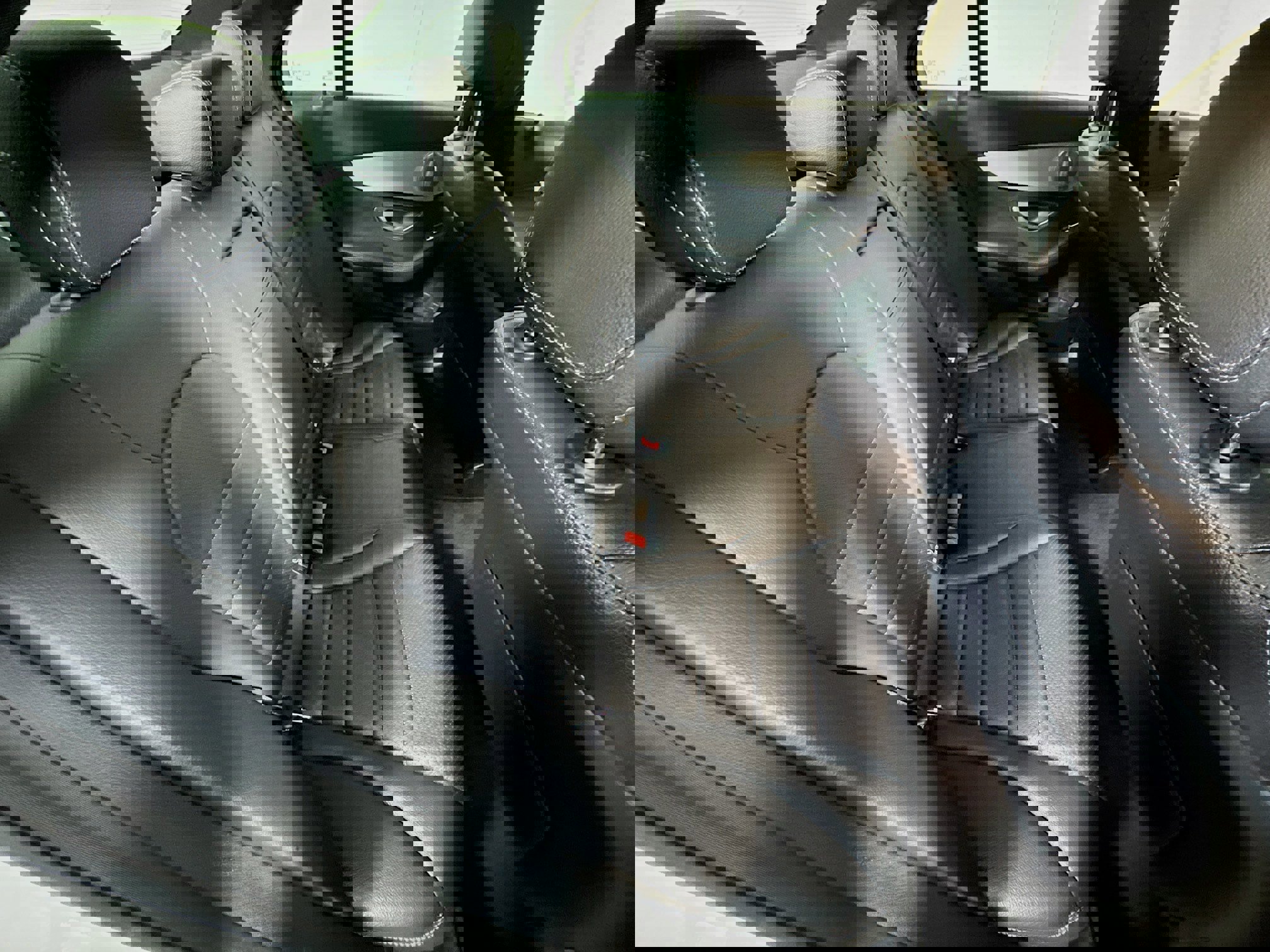 Used 2020 Mercedes-Benz C 300 4MATIC Sedan image 27