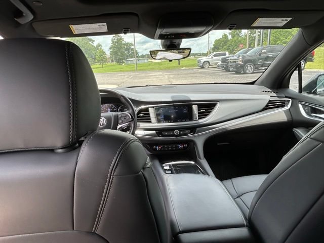 Used 2023 Buick Enclave Premium w/ Experience Buick Package FWD image 12