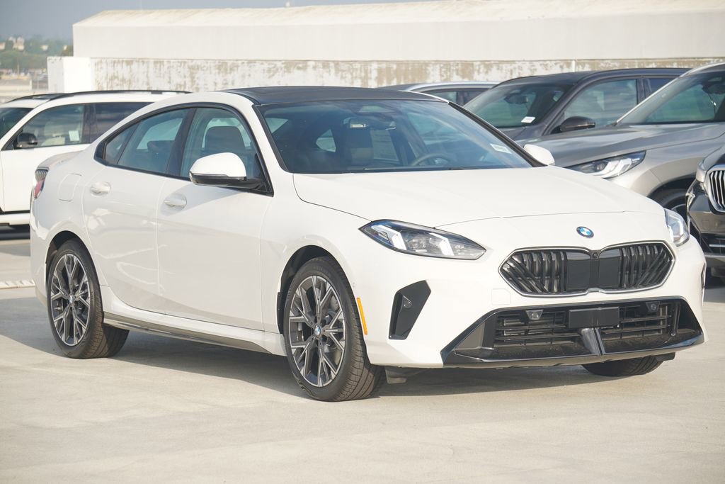 Used 2026 BMW 228i w/ Technology Package FWD image 3