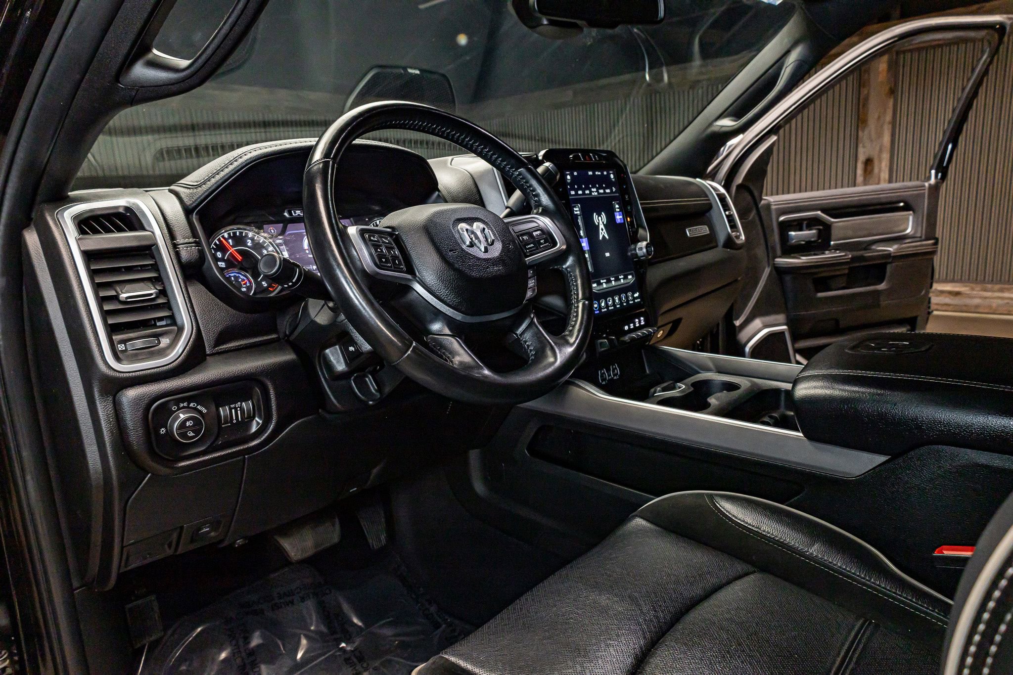 Used 2021 RAM 2500 Laramie image 12