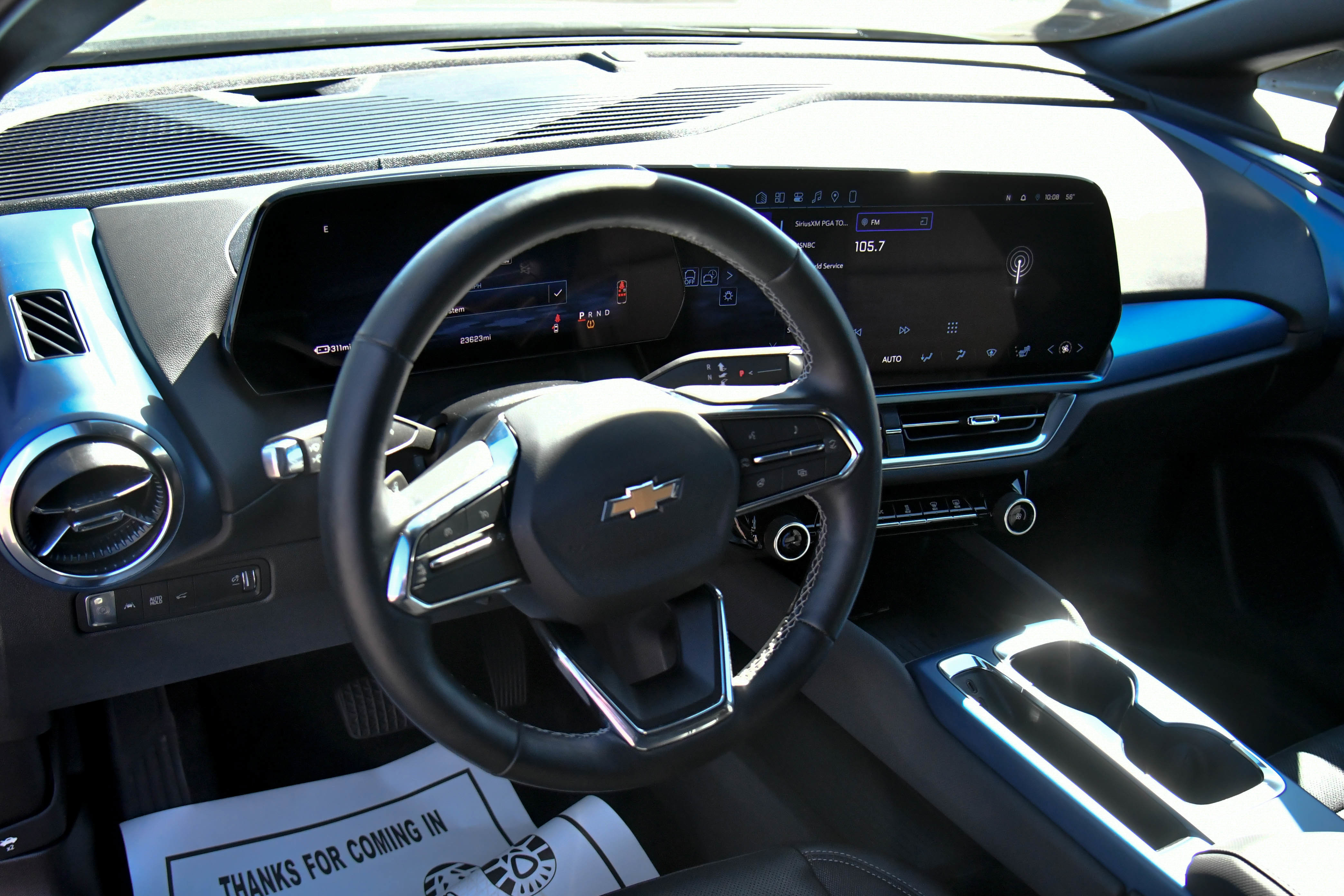 Used 2025 Chevrolet Equinox EV LT w/ Convenience Package image 14