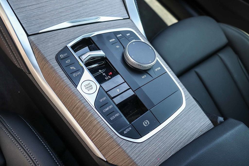 Used 2025 BMW 430i Coupe w/ M Sport Package image 21