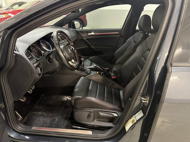 Used 2021 Volkswagen GTI SE FWD image 15