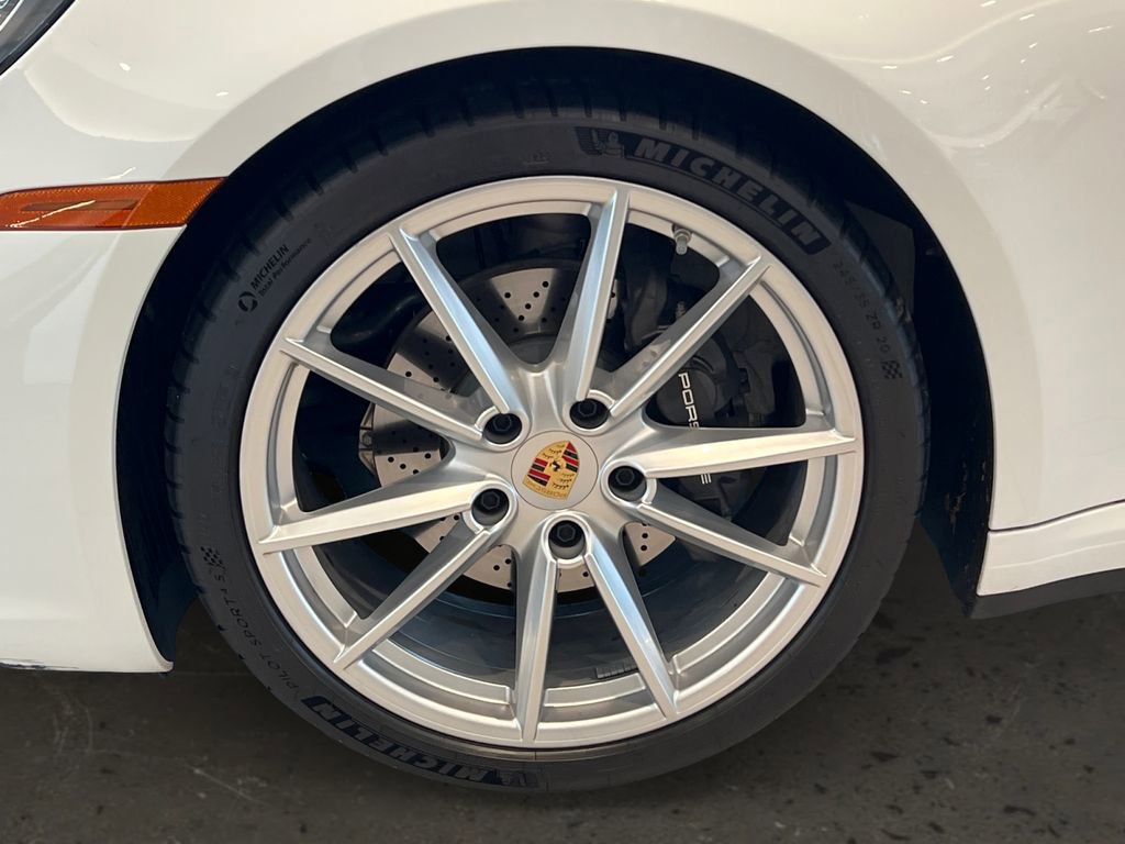 Used 2023 Porsche 911 Carrera image 22