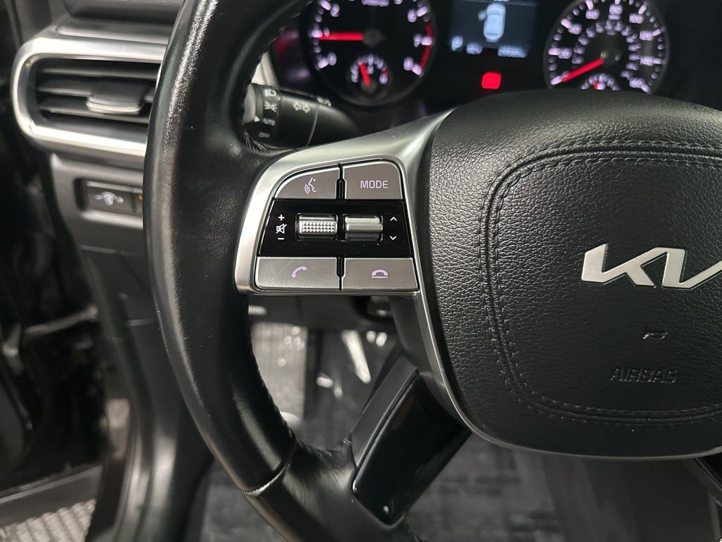 Used 2022 Kia Telluride S AWD/4WD image 15