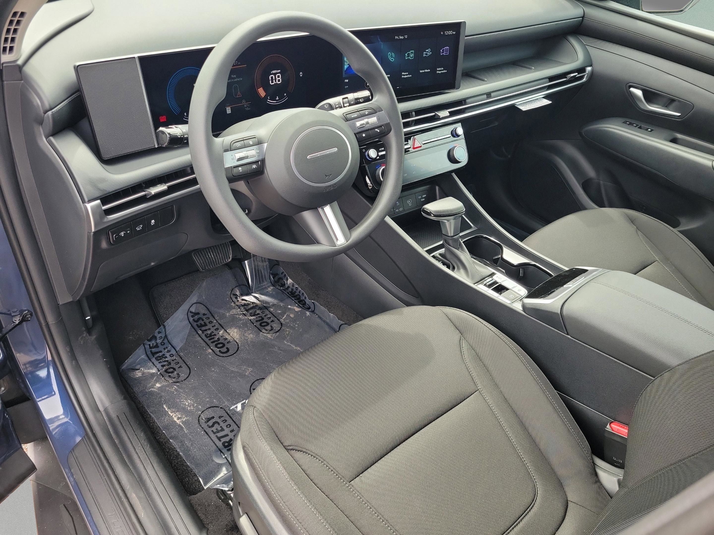 New 2026 Hyundai Tucson SEL image 18