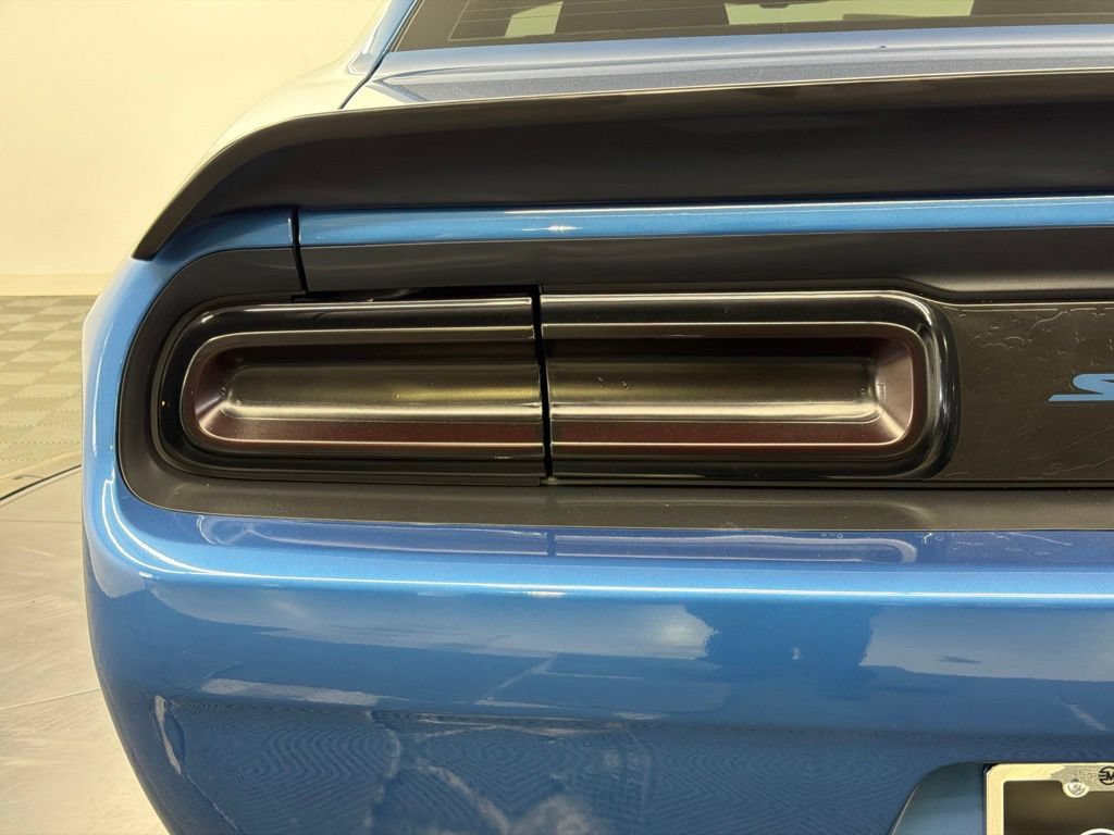 Used 2022 Dodge Challenger R/T Scat Pack RWD image 13