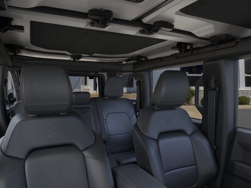 New 2025 Ford Bronco Badlands image 12