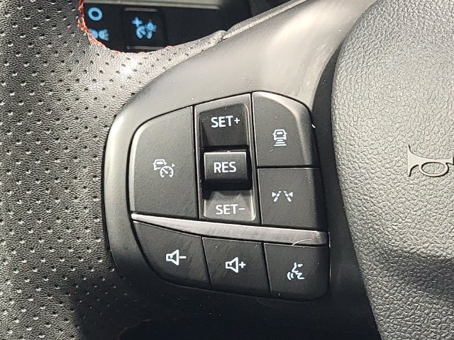 Used 2023 Ford Escape ST-Line w/ Tech Pack #1 AWD/4WD image 25