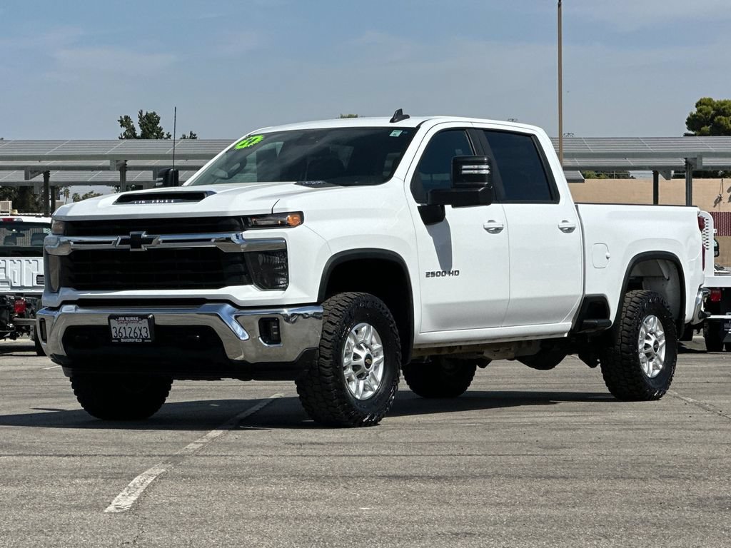 Used 2024 Chevrolet Silverado 2500 LT w/ Convenience Package AWD/4WD image 7
