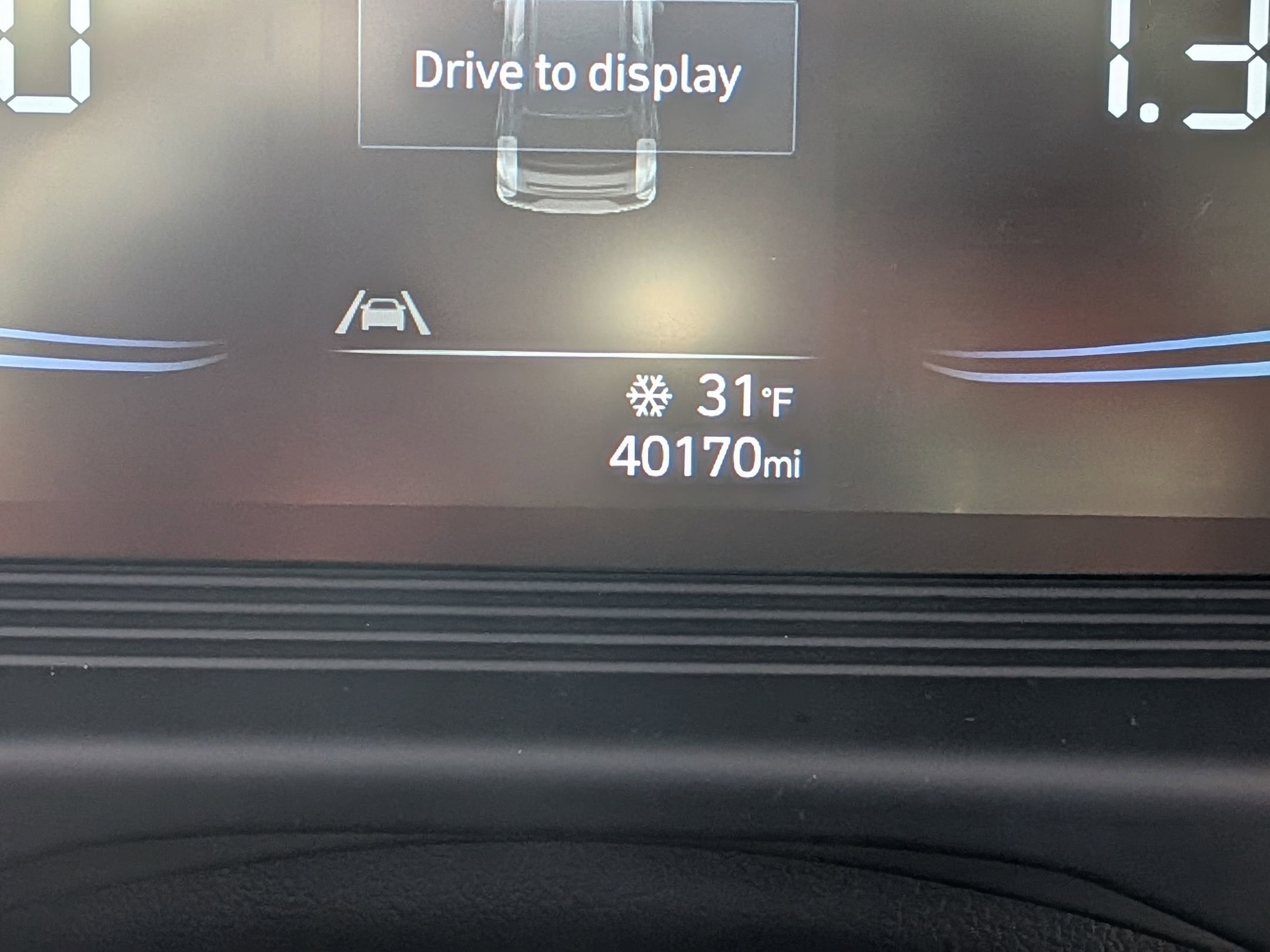 Used 2024 Hyundai Venue SEL image 25