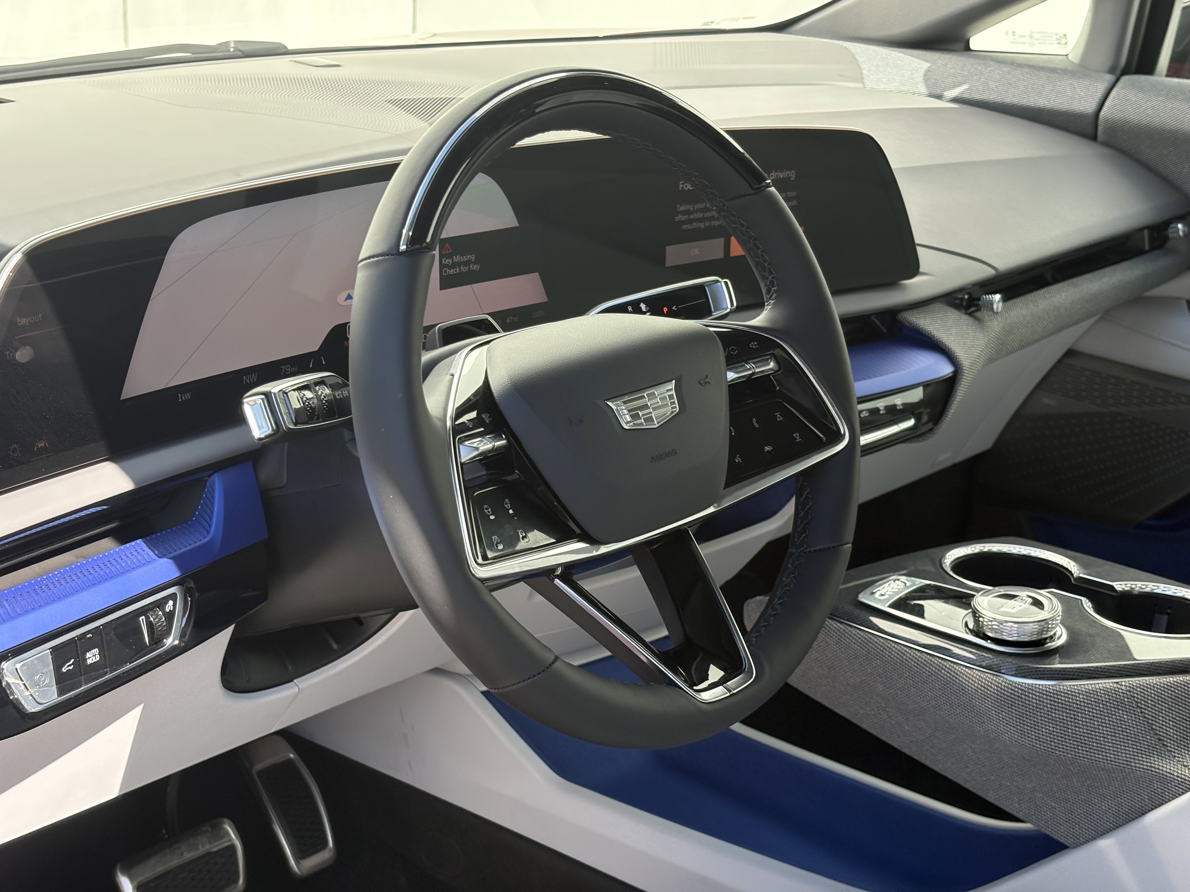 New 2025 Cadillac Optiq Luxury 1 image 15