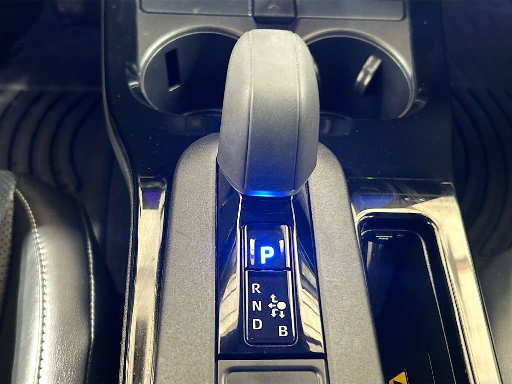 Used 2024 Toyota Prius Limited w/ Limited Premium Package FWD image 14