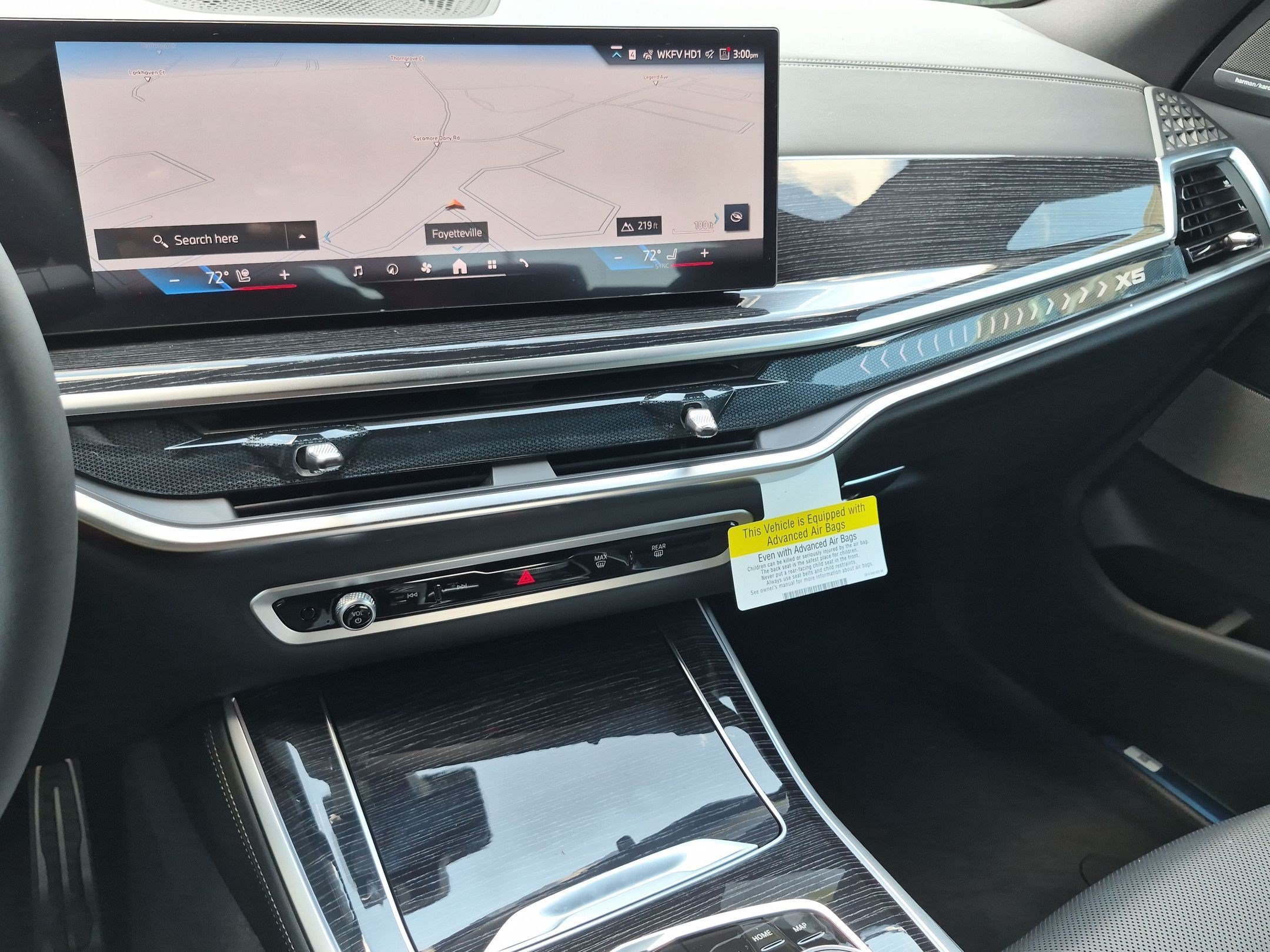 New 2026 BMW X5 xDrive40i w/ M Sport Package AWD/4WD image 22