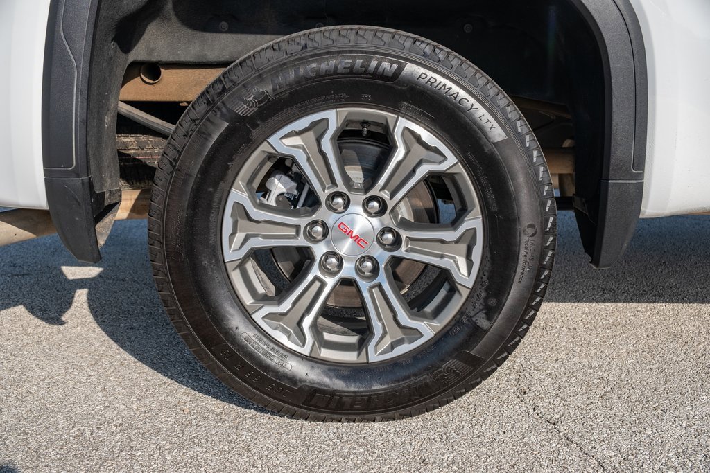 Used 2024 GMC Sierra 1500 SLT image 9
