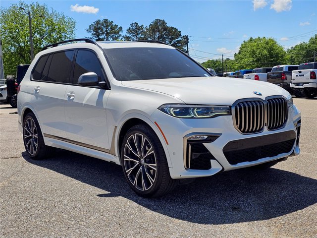 Used 2020 BMW X7 M50i w/ Dynamic Handling Package AWD/4WD image 5