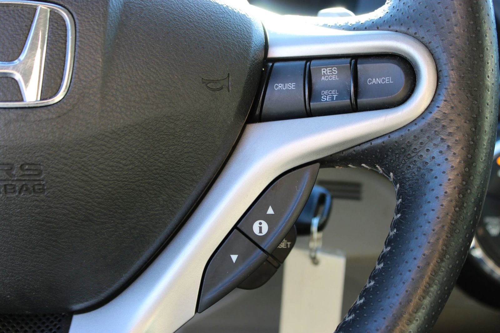 Used 2013 Honda Insight EX image 33