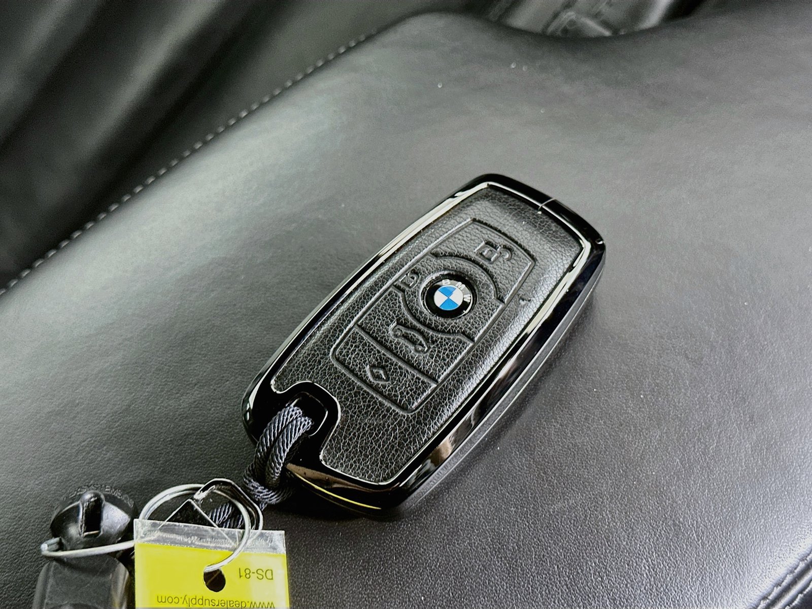 Used 2016 BMW M4 Convertible RWD image 41