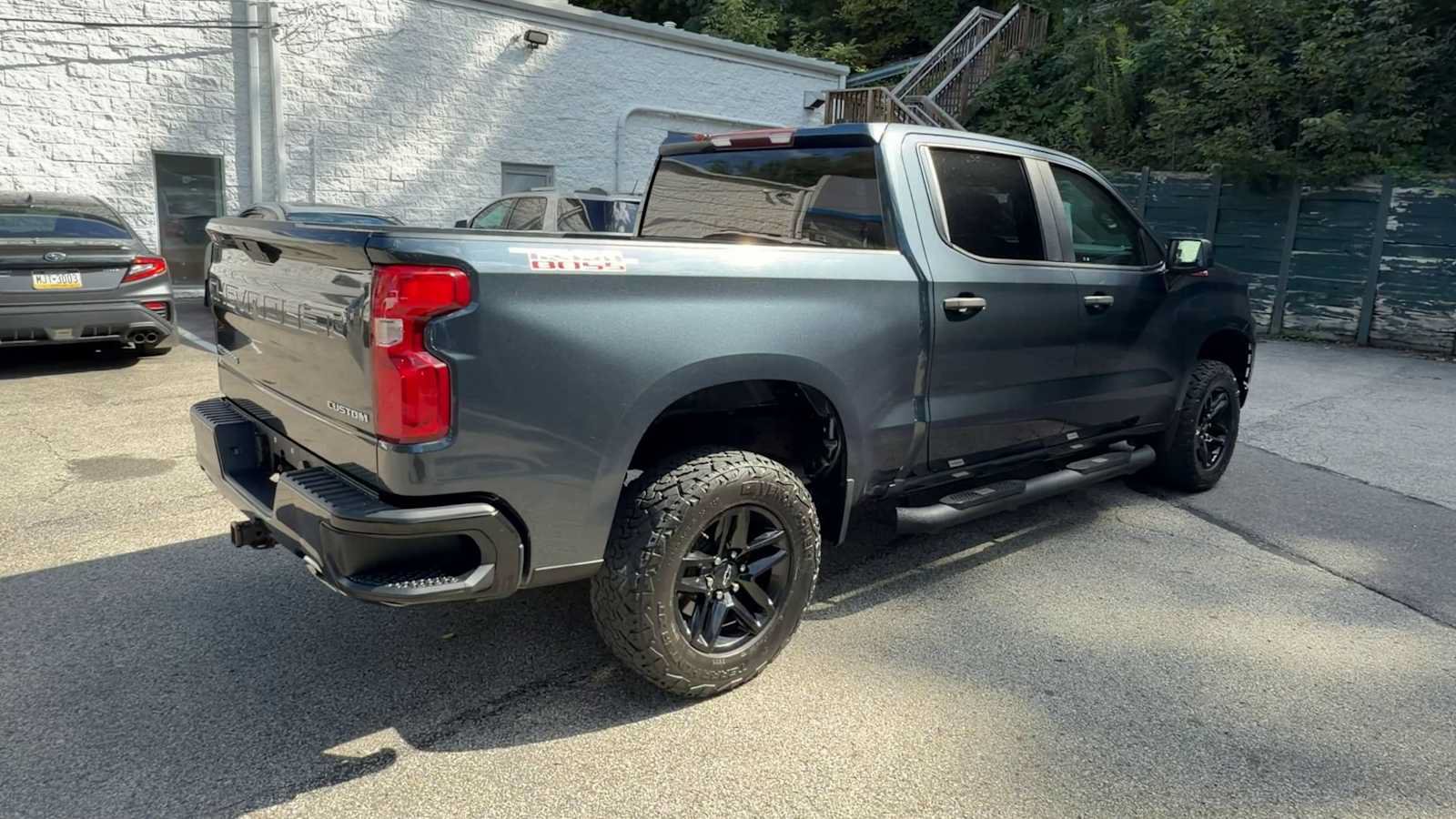 Used 2020 Chevrolet Silverado 1500 Custom Trail Boss w/ Custom Convenience Package AWD/4WD image 8