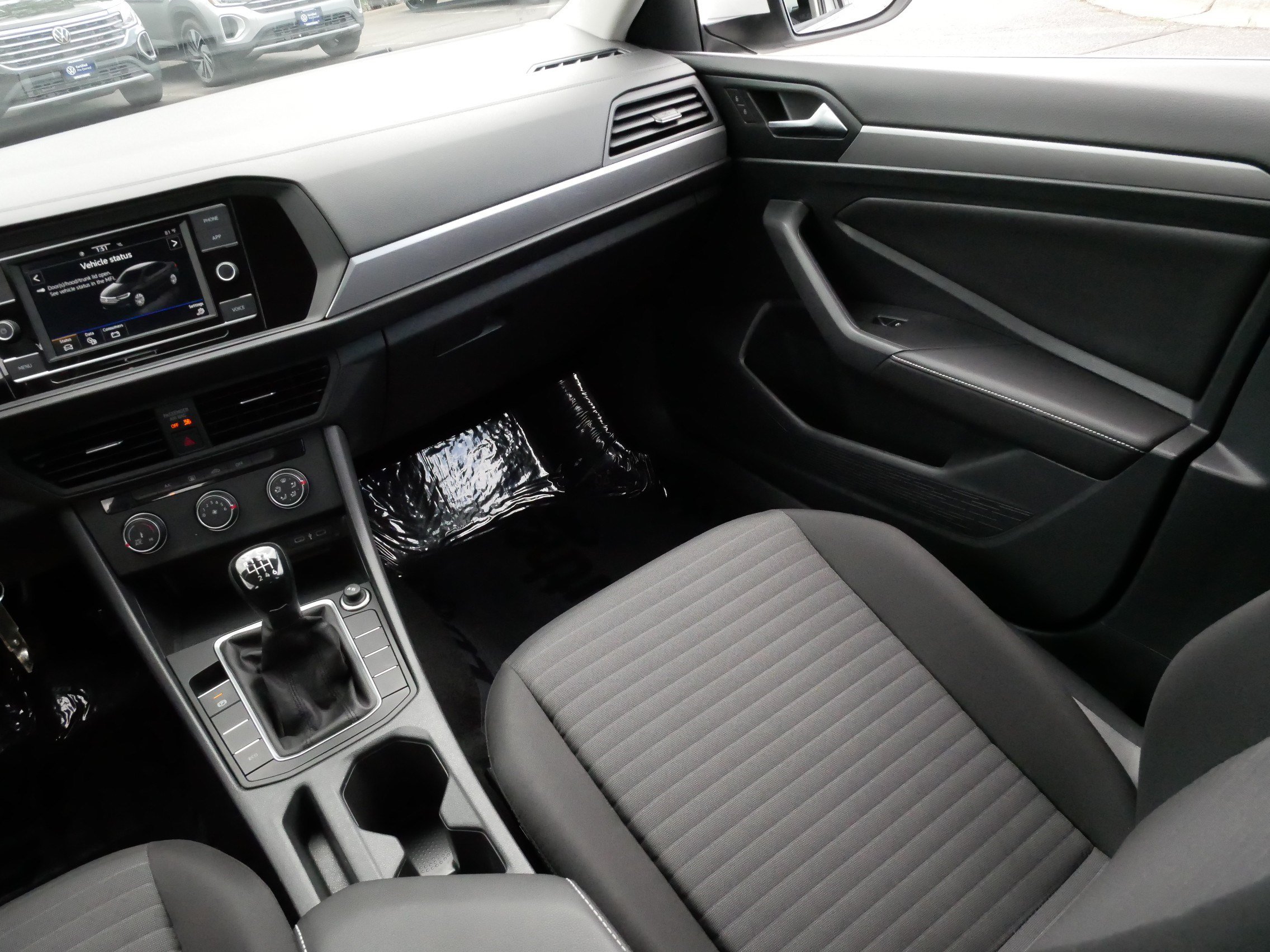 Certified 2023 Volkswagen Jetta S FWD image 11