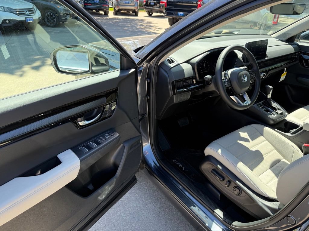 Used 2026 Honda CR-V EX-L image 14