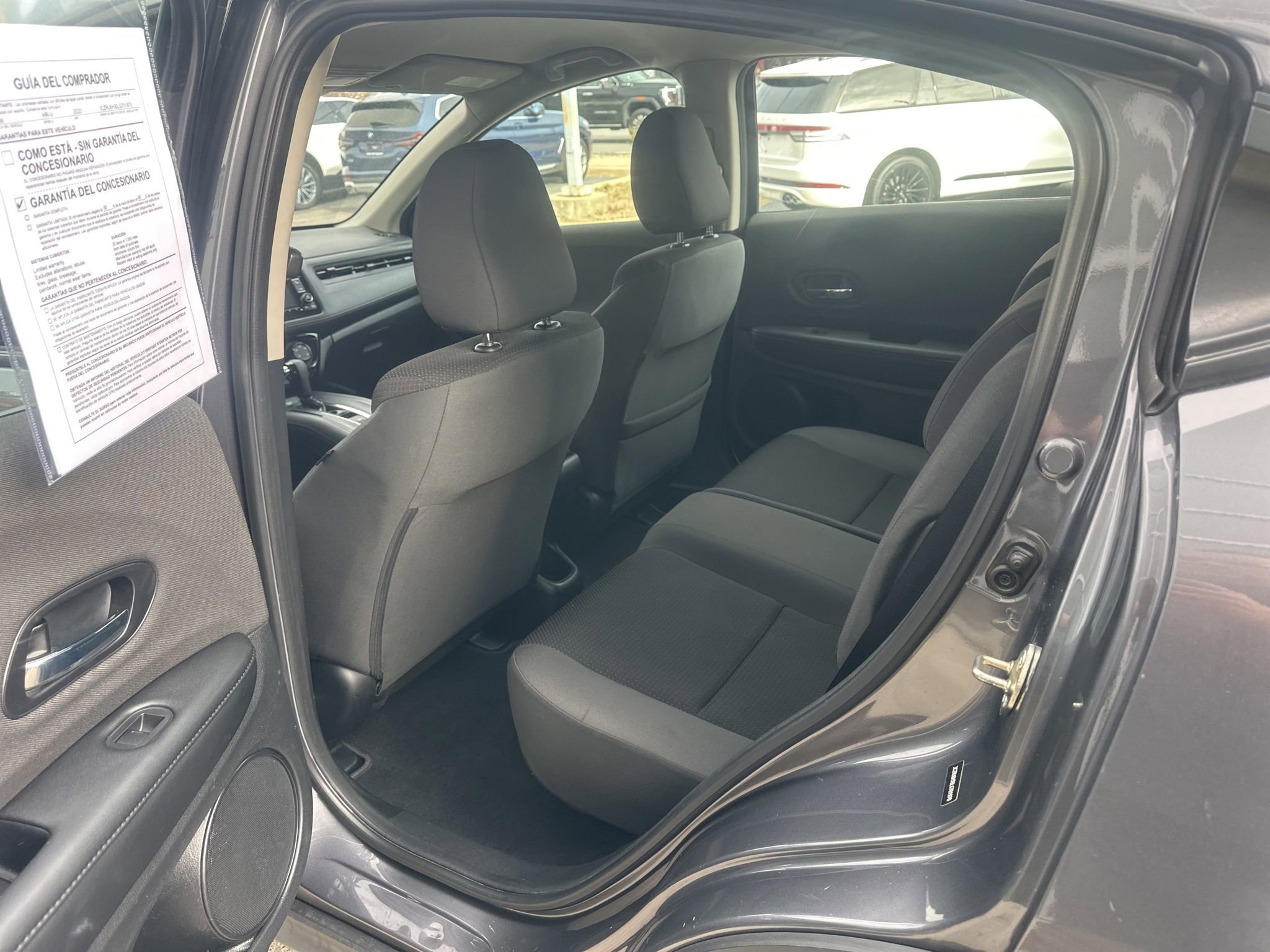 Used 2020 Honda HR-V LX image 9