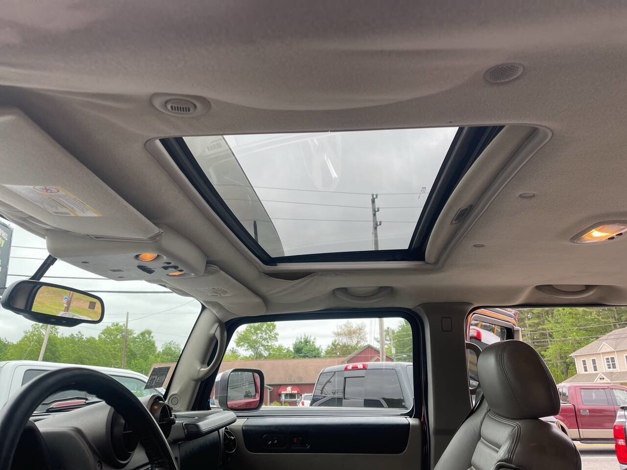 Used 2003 HUMMER H2 Base 4dr 4WD SUV w/ Preferred Equipment Group image 13