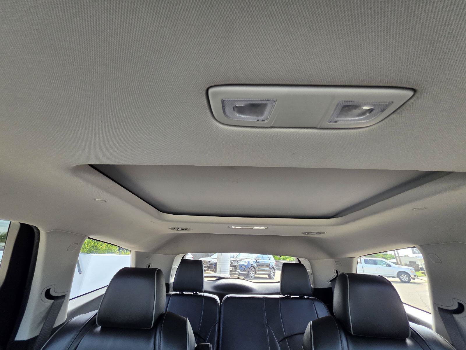 Used 2020 Buick Enclave Avenir w/ Avenir Technology Package FWD image 29